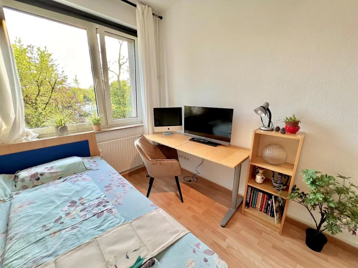 Cozy 2-Room-Apartment On Zoo Park In District 2 Düsseldorf Alemania