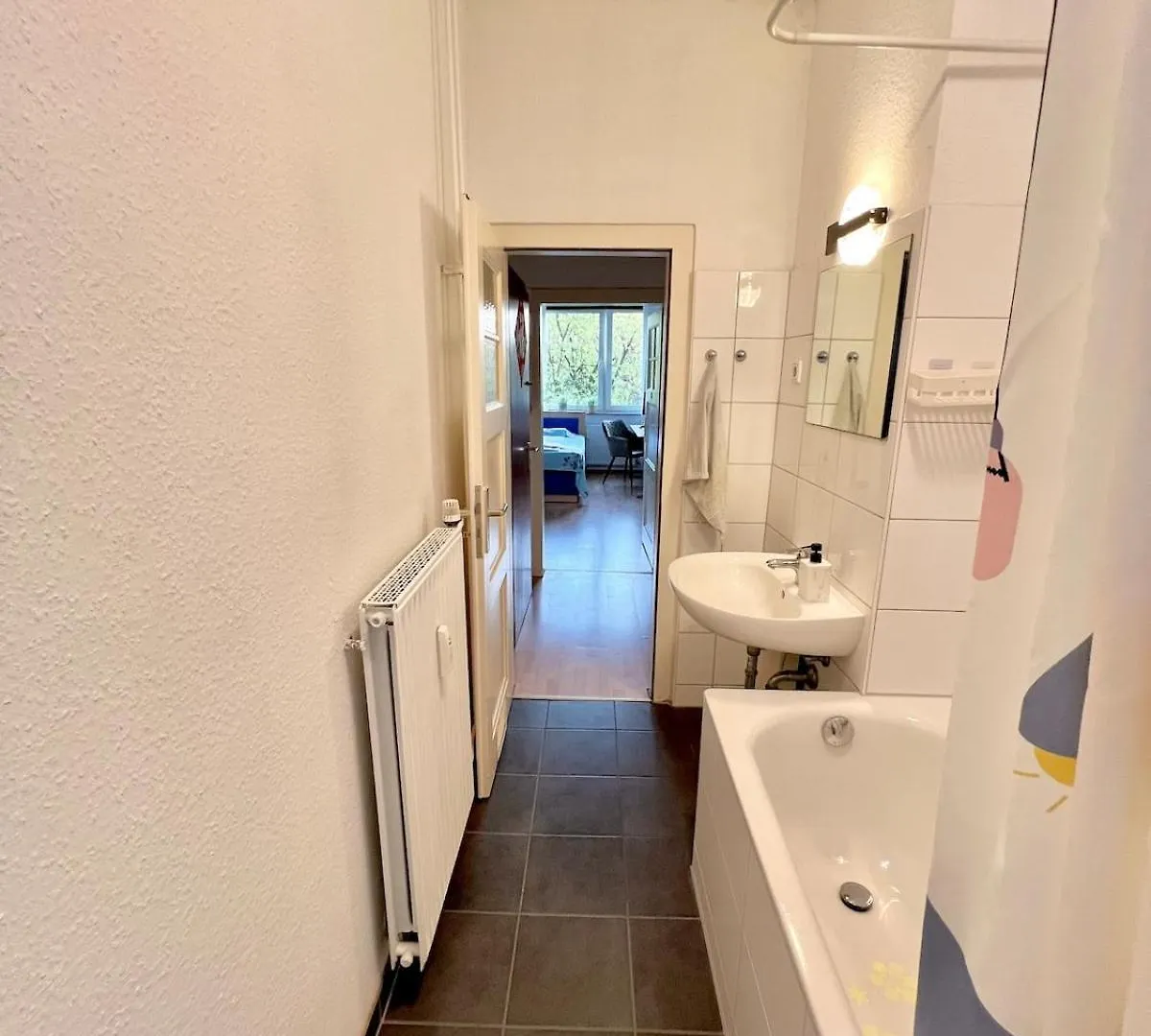 Apartamento Cozy 2-Room-Apartment On Zoo Park In District 2 Düsseldorf Alemania